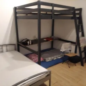  Apartament Economy Flat 18 Minutes From Vaclavske Namesti Czechy