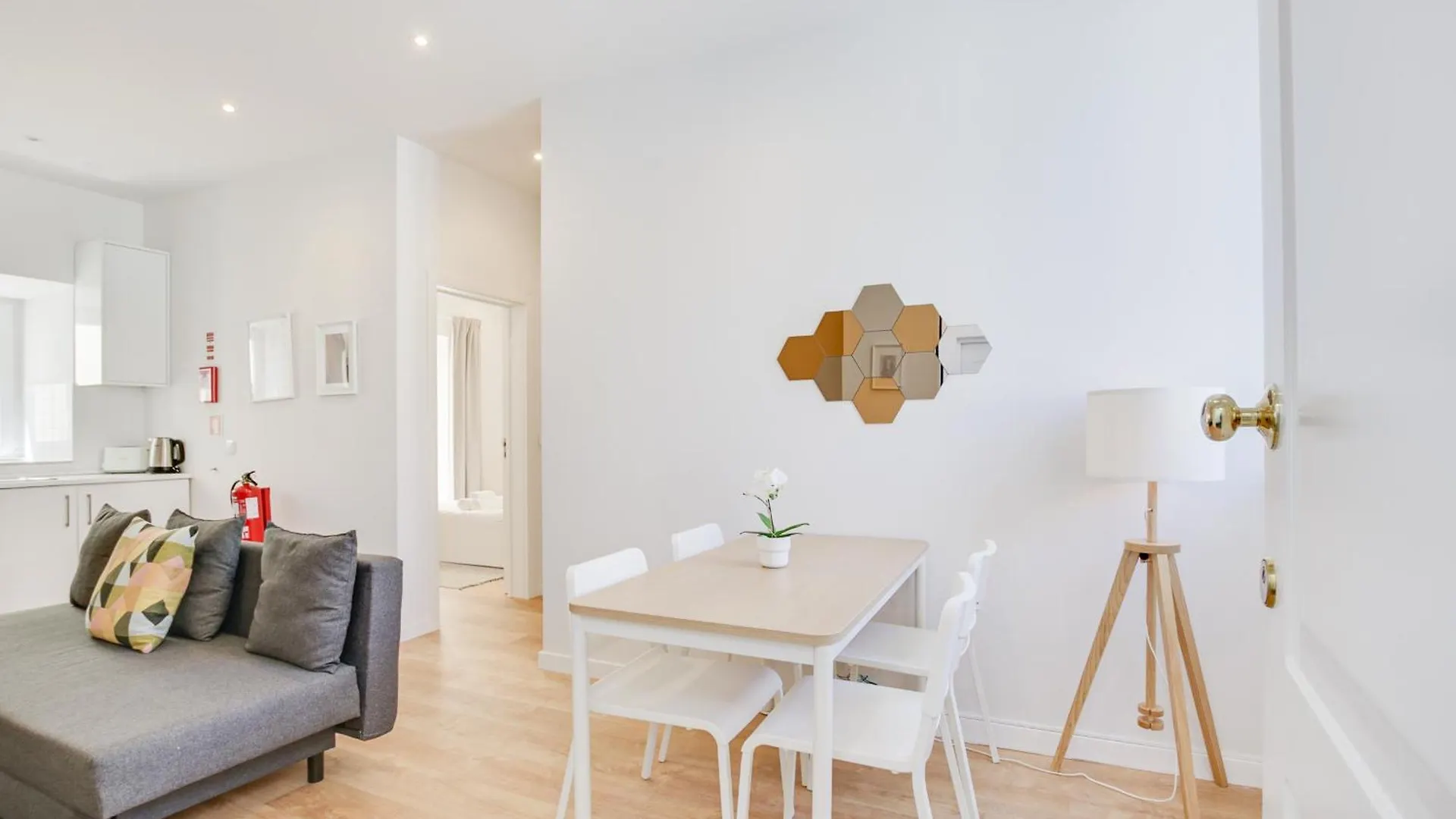 Vila Lopes Lisbon Apartment